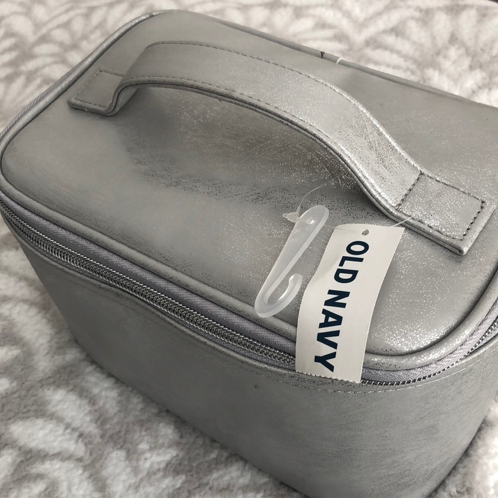 New silver cosmetic case
